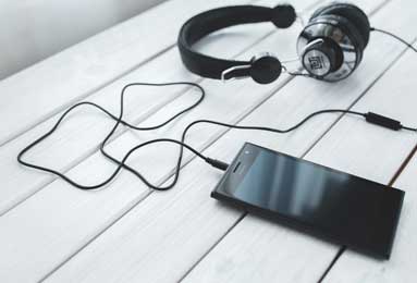 正版TP下载安全吗？揭秘非法VPN软件的风险与危害